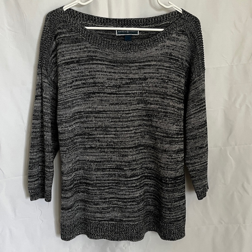 #119 Karen Scott Black/Gray 3/4 Sleeve Sweater